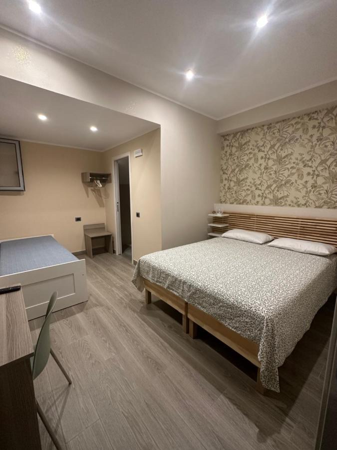 B&B Sanem Luxury Rooms 焦亚陶罗 外观 照片